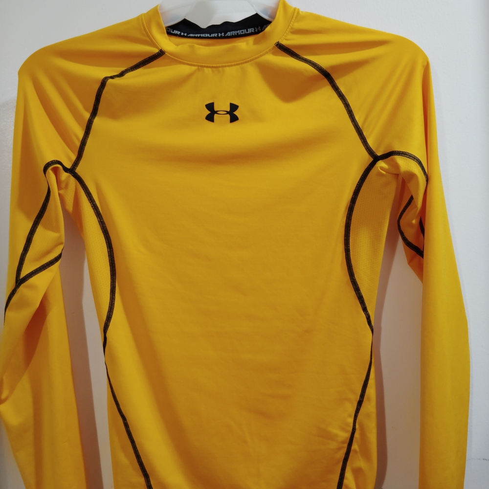 NWOT Under Armour Men's Yellow Long Sleeve Tee